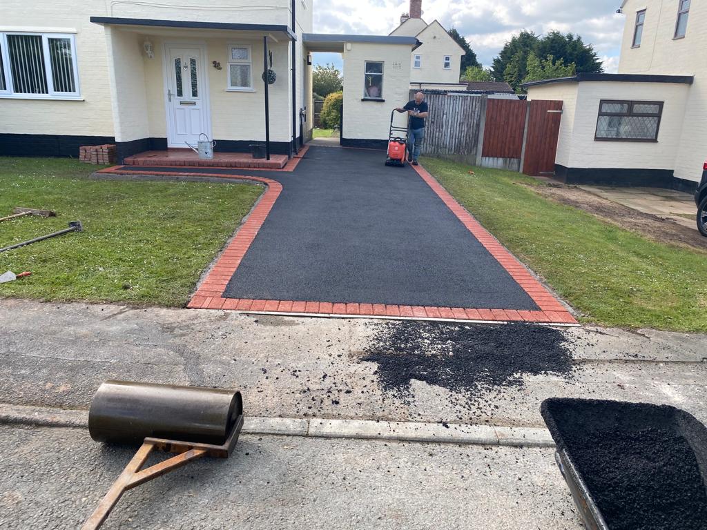 Tarmac Driveways